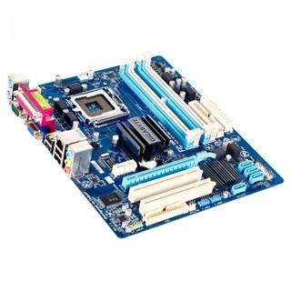 Купить GA-G41M-COMBO-GQ, Socket 775, Intel®G41+ICH7, 2xDDR3-1066+2xDDR2-1066, D-SUB, 1xPCI-Ex16, 1xPCI-Ex1, 2xPCI, 4xSATA2, 1xIDE, 6 Ch Audio, GLan, (4+4)xUSB2.0, COM, LPT, 2xPS/2, mATX, BOX {10}